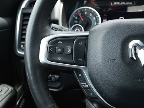 Used 2025 RAM 1500 Big Horn AWD/4WD image 13