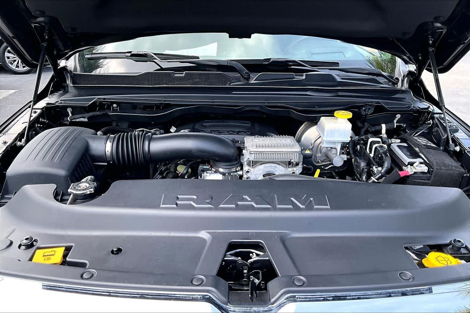 Used 2023 RAM 1500 Limited AWD/4WD image 32