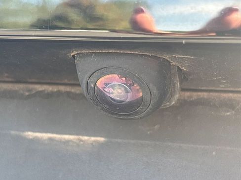 Certified 2022 Hyundai Venue SEL w/ Cargo Package image 15