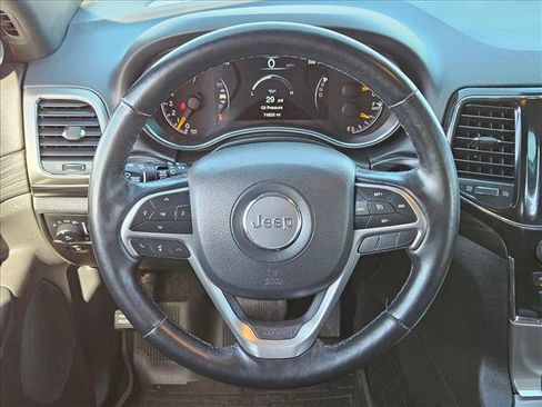 Used 2021 Jeep Grand Cherokee Laredo X RWD image 14