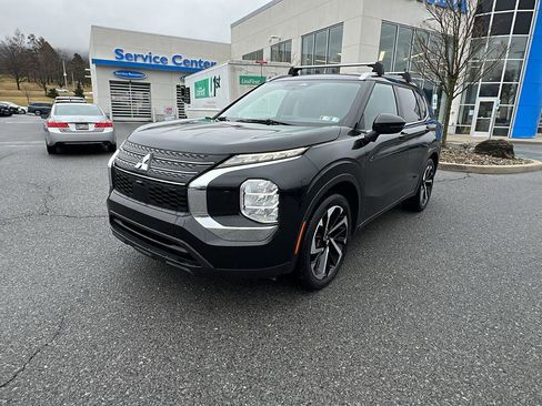 Used 2022 Mitsubishi Outlander ES image 8