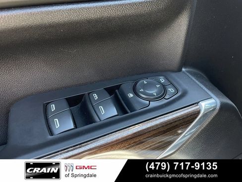 Used 2021 Chevrolet Silverado 1500 LT Trail Boss w/ Convenience Package II AWD/4WD image 12
