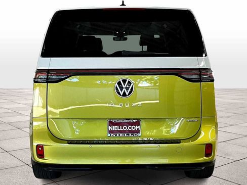 New 2025 Volkswagen ID. Buzz 1st Edition image 6