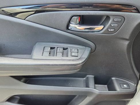 Used 2017 Honda Ridgeline RTL-E image 35