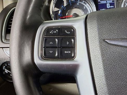 Used 2011 Chrysler Town & Country Touring-L w/ Entertainment Group #2 image 13