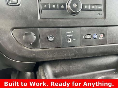 Used 2023 GMC Savana 2500 w/ Driver Convenience Package image 20