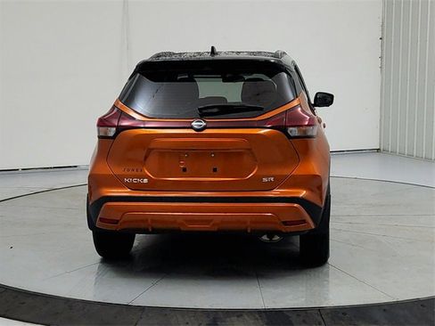 Used 2024 Nissan Kicks SR image 6