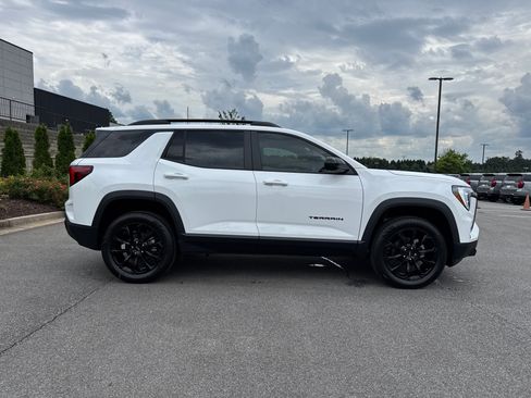 New 2026 GMC Terrain Elevation w/ Black Edition FWD image 11