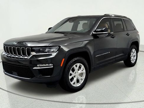 Used 2023 Jeep Grand Cherokee Limited AWD/4WD image 1