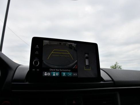 Used 2024 Honda Pilot Elite image 13