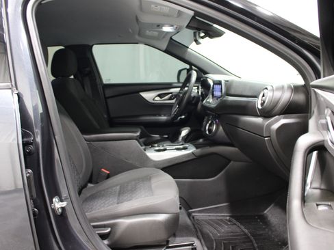 Used 2022 Chevrolet Blazer LT FWD image 24
