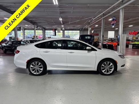 Used 2015 Chrysler 200 S w/ Navigation & Sound Group I AWD/4WD image 6