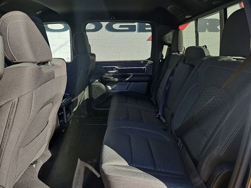 New 2026 RAM 1500 4x4 Crew Cab image 4