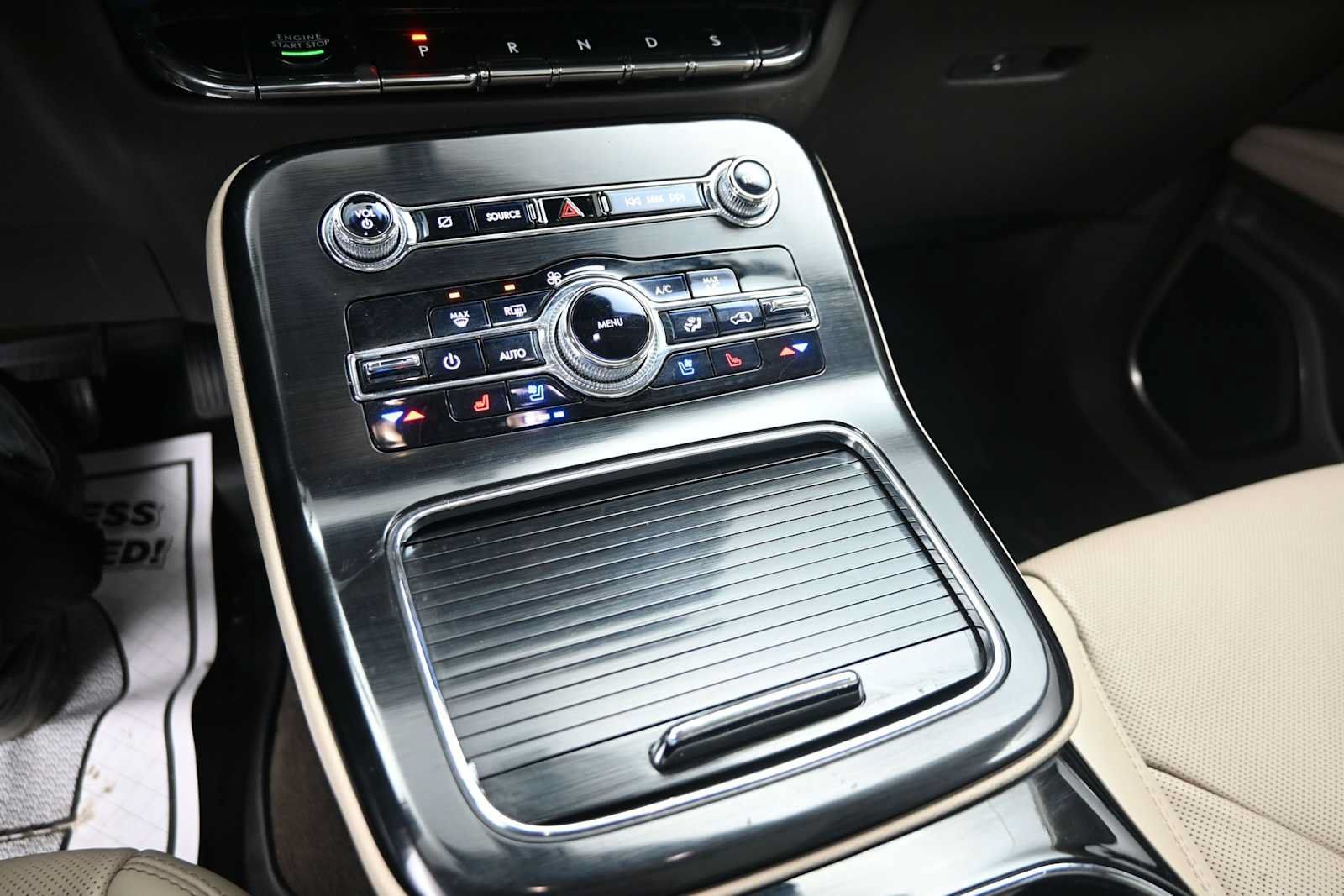 Used 2021 Lincoln Nautilus Reserve AWD/4WD image 21