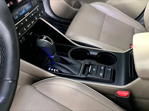 Used 2020 Hyundai Tucson Ultimate FWD image 17