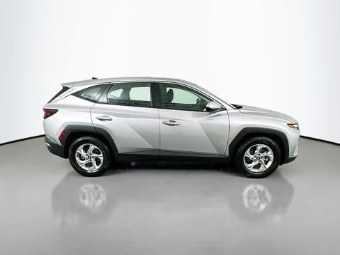 Certified 2024 Hyundai Tucson SE FWD image 4