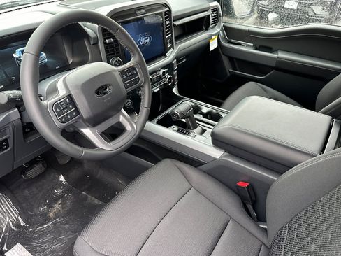 New 2026 Ford F150 XLT w/ Equipment Group 302A MID AWD/4WD image 9