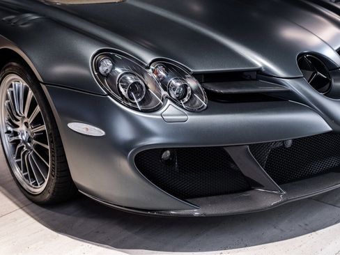 Used 2005 Mercedes-Benz SLR SLR McLaren image 28