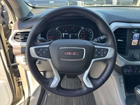 Used 2017 GMC Acadia SLT w/ LPO, Protection Package AWD/4WD image 25
