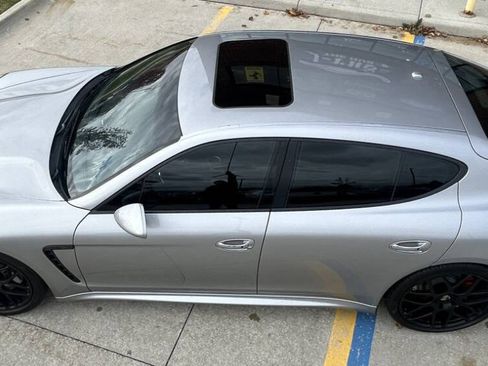 Used 2013 Porsche Panamera image 11