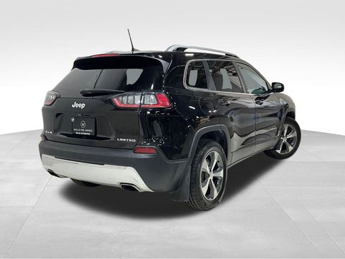 Used 2019 Jeep Cherokee Limited AWD/4WD image 5