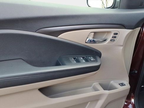 Used 2022 Honda Pilot Special Edition image 7