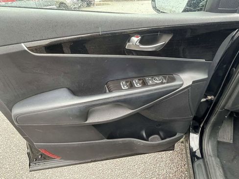 Used 2019 Kia Sorento LX image 15