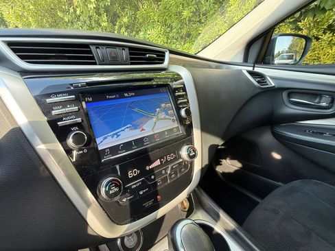 Used 2017 Nissan Murano SV FWD image 42