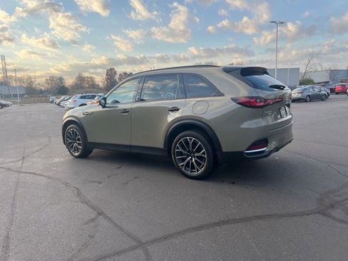 Certified 2025 MAZDA CX-70 Plug-In Hybrid w/ Premium Pkg image 16