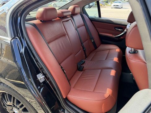 Used 2011 BMW 328i Sedan RWD image 23