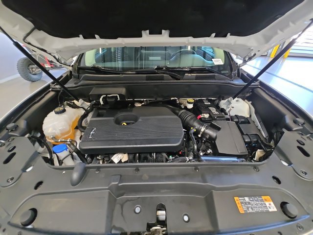 Used 2021 Lincoln Nautilus AWD image 24