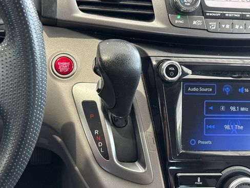 Used 2014 Honda Odyssey EX image 27