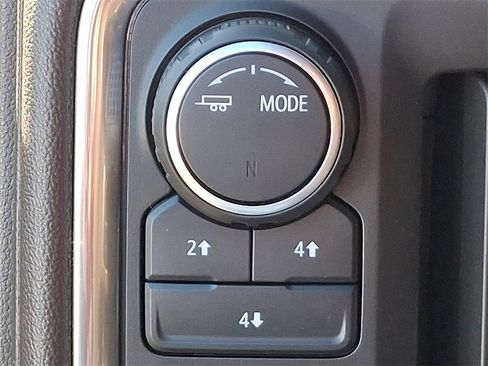 Used 2022 Chevrolet Silverado 3500 LT image 26