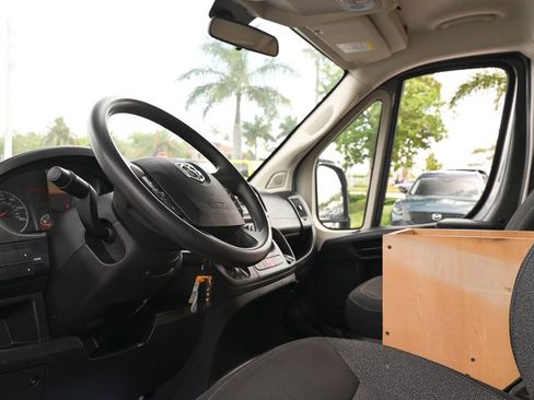 Used 2020 RAM ProMaster 1500 w/ Interior Convenience Group FWD image 12