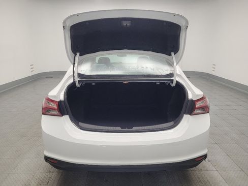 Used 2022 Chevrolet Malibu LT FWD image 29