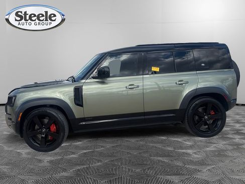Used 2023 Land Rover Defender 110 X AWD/4WD image 2