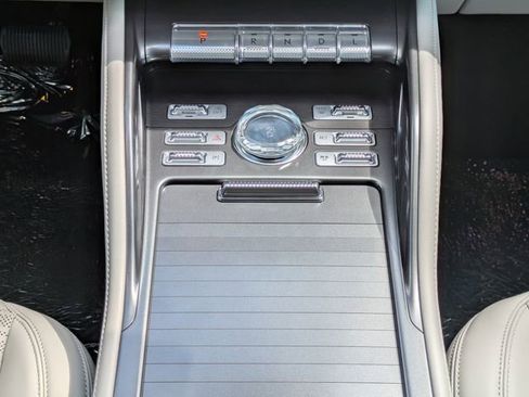 New 2026 Lincoln Nautilus Reserve w/ Jet Appearance Package AWD/4WD image 19