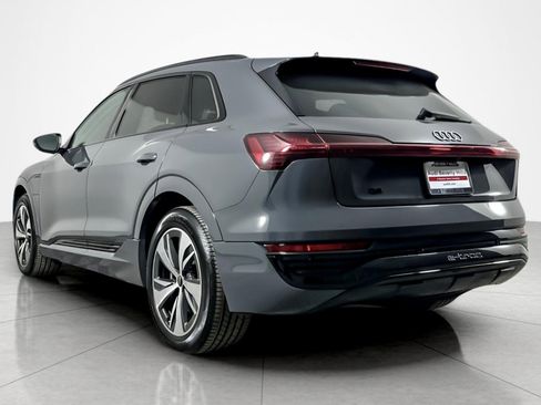 Used 2024 Audi Q8 e-tron Premium AWD/4WD image 3