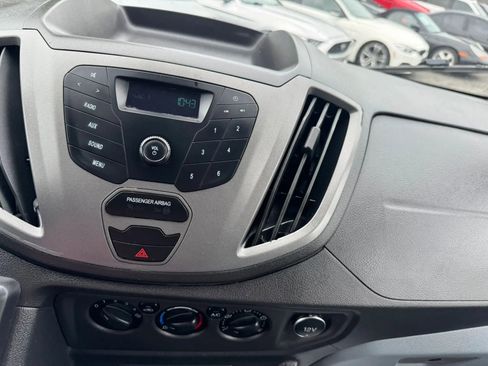 Used 2019 Ford Transit 250 148 Medium Roof RWD image 15