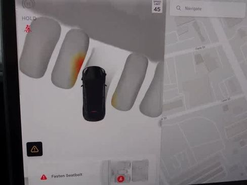 Used 2025 Tesla Model Y Long Range image 29