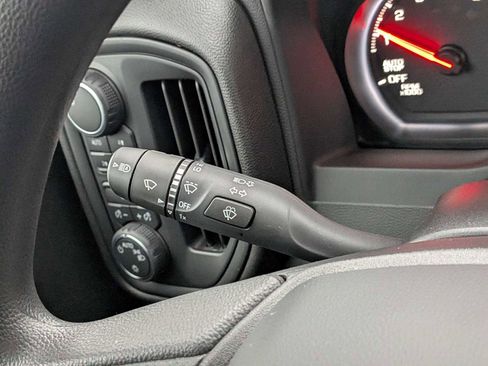 Used 2025 Chevrolet Silverado 1500 W/T w/ WT Value Package image 27