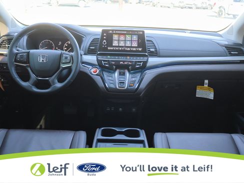 Used 2025 Honda Odyssey Touring image 27