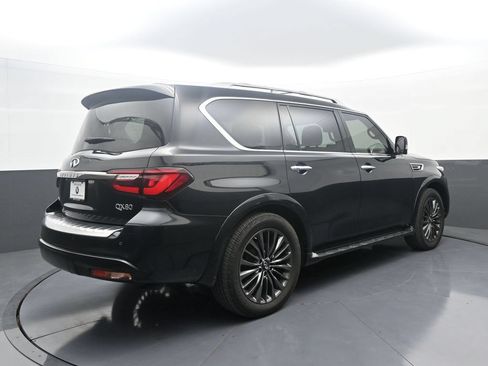 Used 2023 INFINITI QX80 Premium Select w/ All-Season Package AWD/4WD image 7
