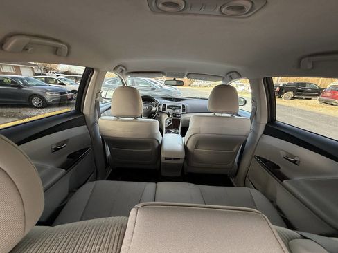 Used 2009 Toyota Venza AWD V6 4dr Crossover image 19
