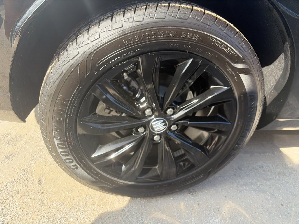 New 2026 Buick Envista Sport Touring w/ Convenience I Package FWD image 32
