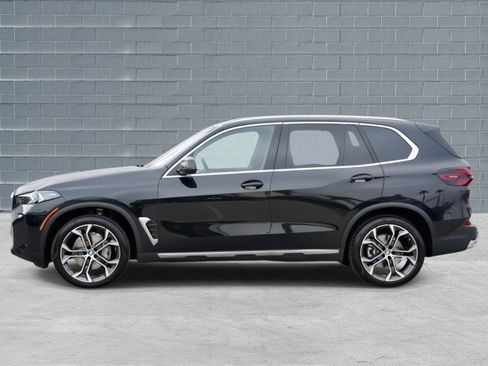 Used 2026 BMW X5 sDrive40i w/ Parking Assistance Package image 4