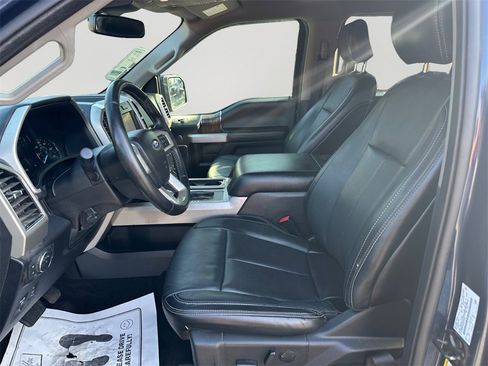Used 2019 Ford F150 Lariat image 23