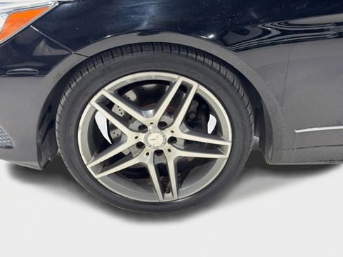 Used 2014 Mercedes-Benz E 350 Sport image 29
