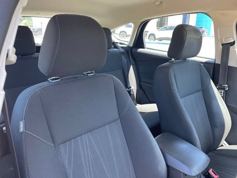 Used 2016 Ford Focus SE FWD image 36