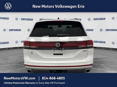 New 2026 Volkswagen Atlas Peak Edition